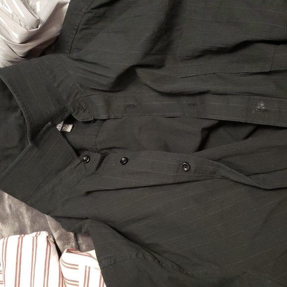 Tristan & America black shirt - Picture 1 of 3